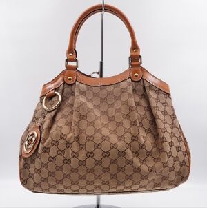 BZ18 💚 Gucci Sukey GG Canvas Tote bag